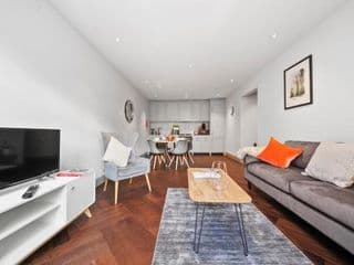 2 Bed Lux Apartment near Central London FREE WIFI - Photo 11