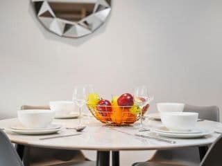 2 Bed Lux Apartment near Central London FREE WIFI - Photo 15