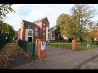 Birmingham City Living - Photo 14