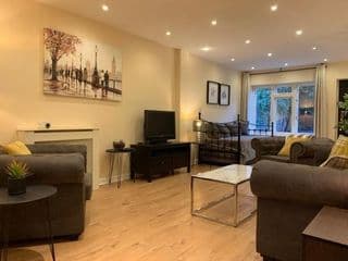 Notting Hill 3 bedroom townhouse with garden and roof terrace - Photo 19