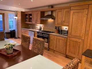 Notting Hill 3 bedroom townhouse with garden and roof terrace - Photo 5