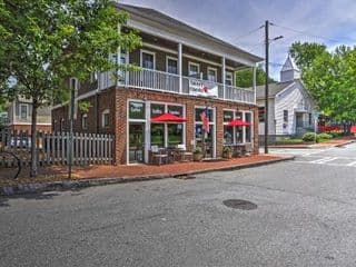 Modern Atlanta Loft Above Bakery in Cabbagetown! - Photo 24