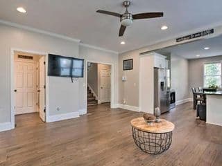 Chic Atlanta Home - 8 Mi to Airport and NCAA Events! - Photo 5