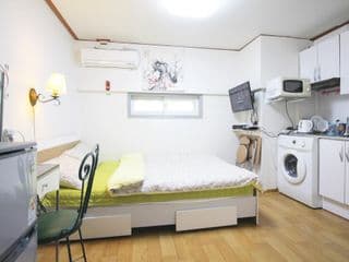 13NearAction@HongDae/ShinChon,Quiet GoodNight@Home