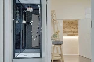 Hongdae 6min I Boutique 3R+ 2B with garden+Netflix - Photo 6