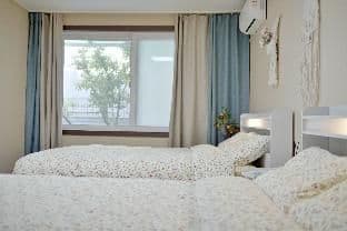 Hongdae 6min I Boutique 3R+ 2B with garden+Netflix - Photo 9