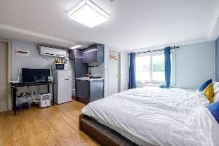 Seoul bokchon JJs house 203 - Photo 9