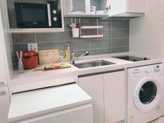 Gangnam lovely house, sinnonhyeon stn #6, 7 - Photo 2