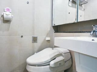 Coexcenter Luxurious 3BDR & 2BathR - Photo 3