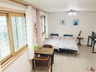 Sweet Stay at Joy's 5(dongdaemun h&c park station) - Photo 9