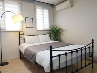 Hongik University Station 2mins Apartment (31)