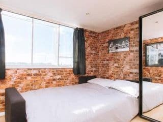 Studio flat in Paddington Central London Zone 1
