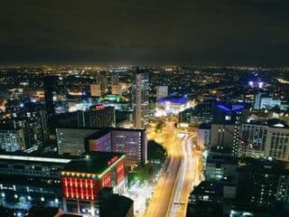 City bed with view - Photo 16