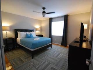 Brookwood Courtyard by BCA Furnished Apt - Photo 18