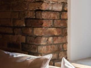 Luxurious Urban Living - Premium Downtown Apartments next to HBF - Photo 11