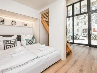 Stylish New Cube Loft by Berlin-Wall-Apartments - Photo 8