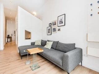 Stylish New Cube Loft II by Berlin-Wall-Apartments
