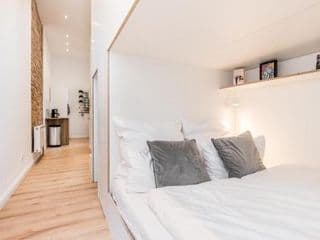 Stylish New Cube Loft II by Berlin-Wall-Apartments - Photo 12