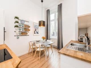 Stylish New Cube Loft II by Berlin-Wall-Apartments - Photo 4