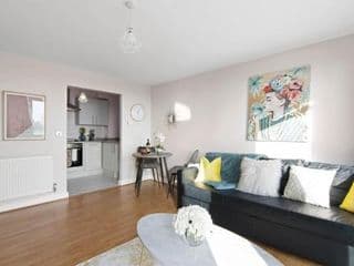 Spacious & Cosy, Netflix, Parking, Colindale Station - Photo 15