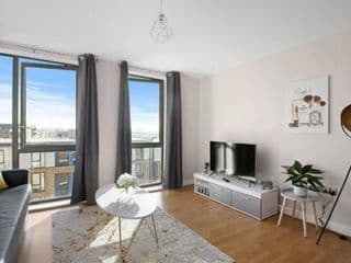 Spacious & Cosy, Netflix, Parking, Colindale Station - Photo 9