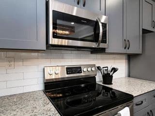 Atlanta Luxury Vacation Home by Downtown & Airport - Photo 16