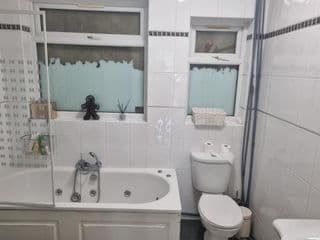 Guess bungalow wembley - Photo 2