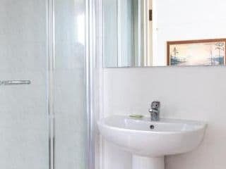 Euro Hotel Harrow - Photo 13