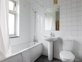 Euro Hotel Harrow - Photo 8