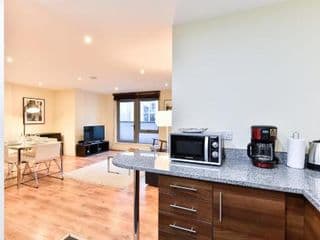 London Bridge Central Apartments - Photo 20