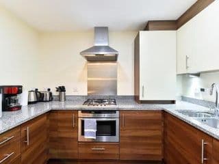 London Bridge Central Apartments - Photo 21