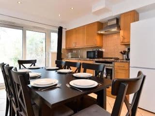 Fantastic Stays at Camden - Photo 14
