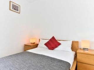 Fantastic Stays at Camden - Photo 23
