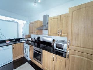 Park Lane Apartments Crawford Place - Photo 4