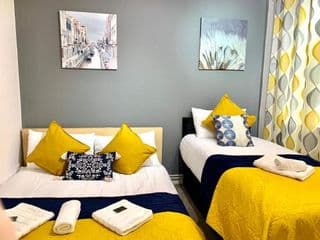 London Excel 2 Bedrooms, Reception, Spacious Apartment - Photo 5