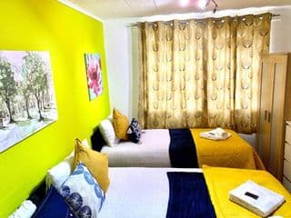 London Excel 2 Bedrooms, Reception, Spacious Apartment - Photo 9