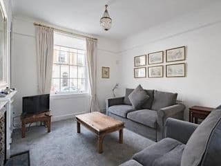 Stylish Sloane Square Home Close to Victoria by UndertheDoormat - Photo 19