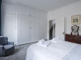 Stylish Sloane Square Home Close to Victoria by UndertheDoormat - Photo 10