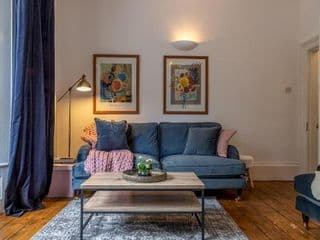 Amazing 5 Bed Victorian House - Clarence House - Photo 9