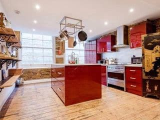 Penthouse Loft apartment with roof terrace Not for events or parties - Photo 11