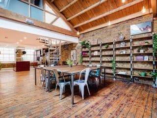 Penthouse Loft apartment with roof terrace Not for events or parties - Photo 7