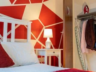 Avril Serviced Apartment - Photo 10