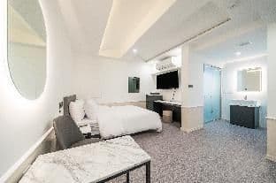 Gangnam Spring Hotel - Photo 21