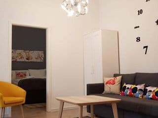 City Apartment near Shooping Center, 6 guests - Photo 4