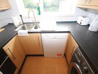 Kenton House - Photo 12