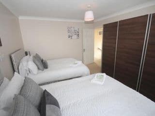 Kenton House - Photo 17