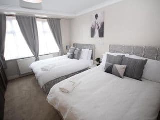 Kenton House - Photo 19