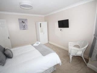Kenton House - Photo 22