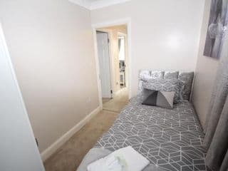 Kenton House - Photo 24