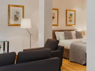 Monument Apartments - Photo 3